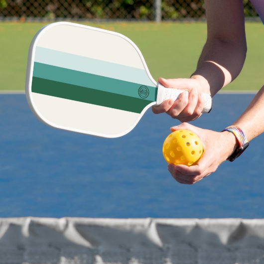 Minimalistische bosgroene strepen pickleball paddle (Insitu)