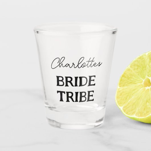 Minimalistische Bruidsstam Bachelorette Feest Shot Glas (Voorkant)