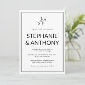 Minimalistische BW Monogram Wildflower Wedding Kaart (Staand voorkant)