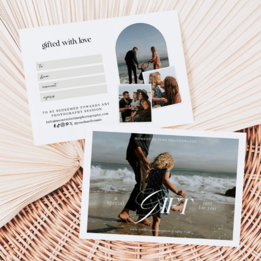 Minimalistische cadeaubon voor moderne fotografie