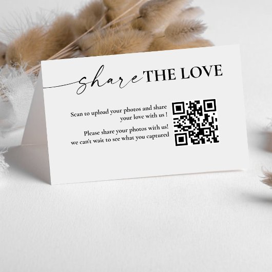 Minimalistische Capture The Love QR-code Gevouwen  Kaart