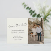 Minimalistische Casual Script Foto Bruiloft Save The Date (Staand voorkant)