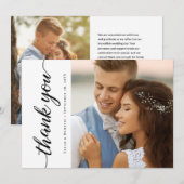 Minimalistische chique script budget bruiloft foto kaart (Voorkant / Achterkant)