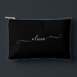 Minimalistische Classy Chic Gepersonaliseerd Zwart Etui<br><div class="desc">Een chique minimalistische stijl zwart-wit accessoirezak. Kan worden gebruikt als een cosmetische zak. Geweldig accessoire voor op reis. Perfect cadeau voor bruidsmeisje,  vrienden en familie.</div>