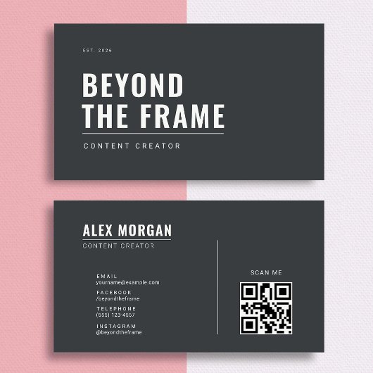 Minimalistische Content Creator Card | Forge Cream Visitekaartje