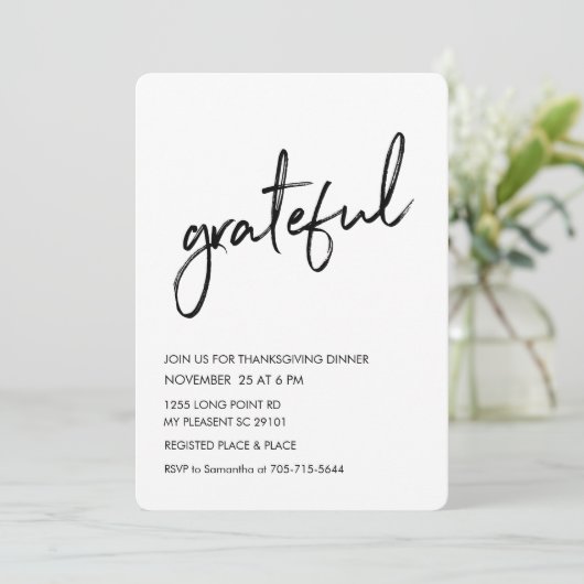 Minimalistische Dankbare Thanksgiving Diner Kaart (Staand voorkant)