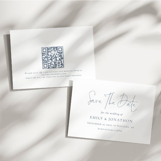 Minimalistische Dusty Blue Text QR Code Wedding Save The Date