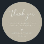Minimalistische Dusty Sage Green Wedding Dank u Ronde Sticker<br><div class="desc">Minimalistisch Dusty Sage Green,  trouwdank je voor stickers.</div>