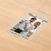 Minimalistische Eenvoudig Script Hart Foto Boog We Acryl Uitnodigingen (Laagn)