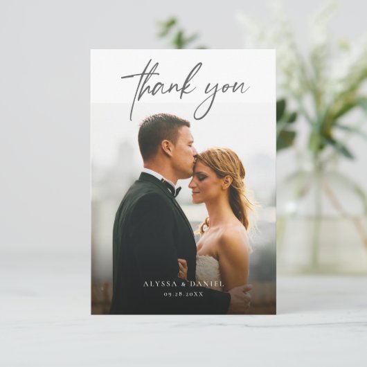 Minimalistische Eenvoudige Overlay Aangepaste Trou Bedankkaart (Staand voorkant)