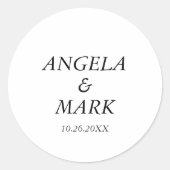 Minimalistische eenvoudige zwart-wit bruiloft ronde sticker (Voorkant)
