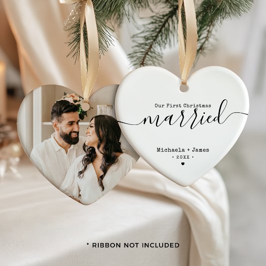 Minimalistische Eerste Kerstdag Getrouwde Namen & Keramisch Ornament