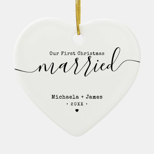 Minimalistische Eerste Kerstdag Getrouwde Namen & Keramisch Ornament (Voorkant)
