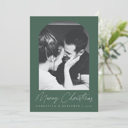 Minimalistische Elegante Groene Boog Foto Kerstmis Feestdagenkaart (Staand voorkant)
