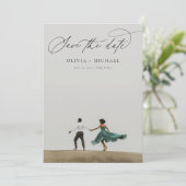 Minimalistische Elegante Kalligrafie Script Foto Save The Date (Staand voorkant)