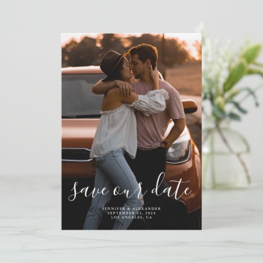 Minimalistische elegante save the date (Staand voorkant)