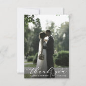 Minimalistische Elegante Script 2 Foto Huwelijk  Bedankkaart (Voorkant)