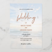 Minimalistische Elegante Scriptie Foto Strand Huwe Folie Uitnodiging (Voorkant)