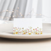 Minimalistische elegante wilde bloem Zomer vlinder Plaatskaartje