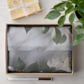 Minimalistische eucalyptustak op marmer tissuepapier (Geschenk)