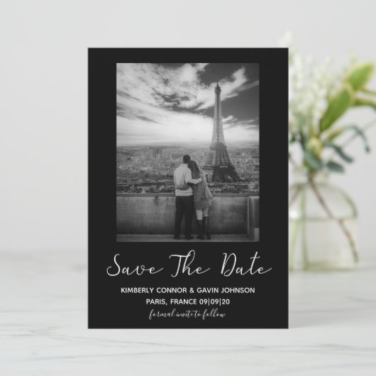 Minimalistische foto Bewaar de datum zwart-wit Save The Date (Staand voorkant)