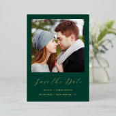 Minimalistische foto Emerald Green Gold Script Folie Uitnodiging (Staand Voorkant)