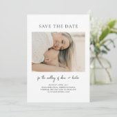 Minimalistische foto met de hand geschreven save the date (Staand voorkant)