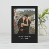 Minimalistische foto Monogram Engagement Party Kaart (Staand voorkant)