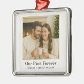 Minimalistische foto onze eerste voor altijd kerst metalen ornament (Links)