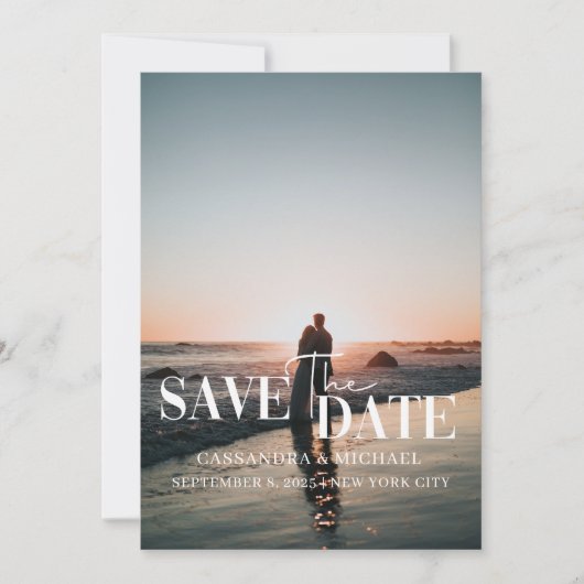 Minimalistische Foto Portret Huwelijk Save the Dat Kaart (Voorkant)