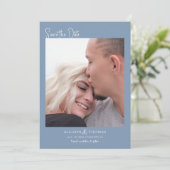 Minimalistische foto QR code Dusty Blue Sla de dat Kaart (Staand voorkant)