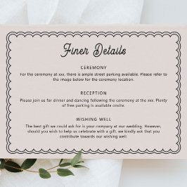 Minimalistische gegolfde rand omringt kaart