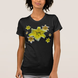 Minimalistische Gele Lelie Bloem Macro Foto Kunst T-shirt