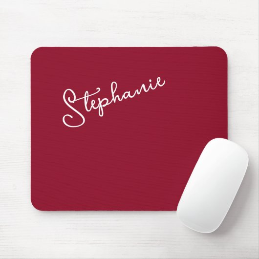 Minimalistische gepersonaliseerde script naam rood muismat (Met muis)