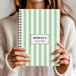 Minimalistische gestreepte op maat gemaakte pastel notitieboek