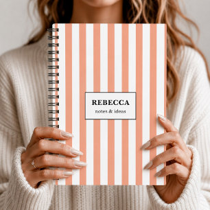 Minimalistische gestreepte op maat gemaakte pastel notitieboek