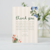 Minimalistische gestreepte script markt baby showe bedankkaart (Staand voorkant)