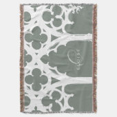 Minimalistische gotische raam kalligrafie salie deken (Voorkant Verticaal)