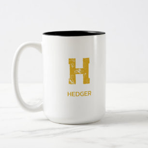 MINIMALISTISCHE GOUDEN ENKELVOUDIGE LETTER MONOGRA TWEEKLEURIGE KOFFIEMOK