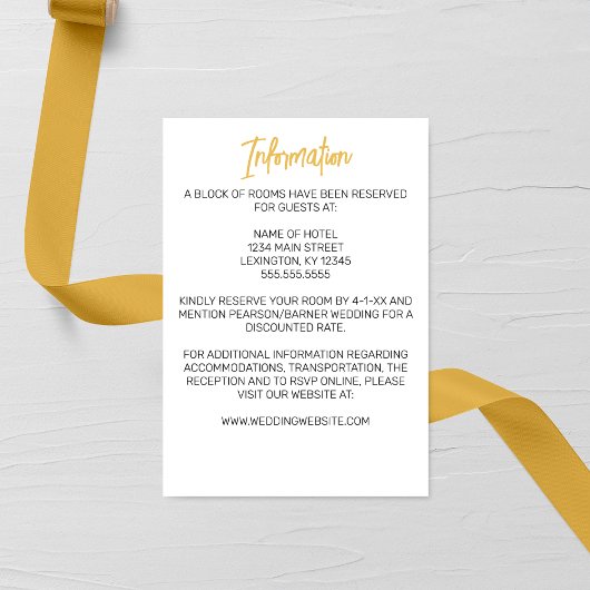 Minimalistische gouden kalligrafie bruiloft informatiekaartje