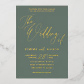 Minimalistische gouden kalligrafie script groen folie uitnodiging (Voorkant)