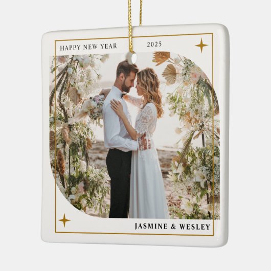Minimalistische Gouden Kerst Trouwfoto Keramisch Ornament (Links)