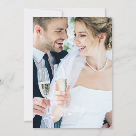 Minimalistische gouden script foto bruiloft dank u kaart (Achterkant)