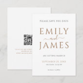 Minimalistische gouden zwarte tekst QR-code trouwe Save The Date (Voorkant / Achterkant)