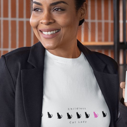 Minimalistische Grappige Kinderloze Kattenvrouw T-shirt