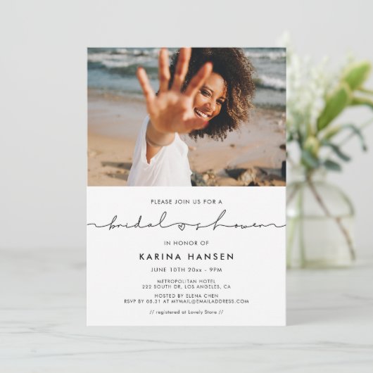 Minimalistische handgeschreven vrijgezellenfeest f kaart (Staand voorkant)