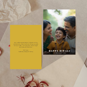 Minimalistische Happy Diwali Deep Gold Overlay Fot Feestdagenkaart