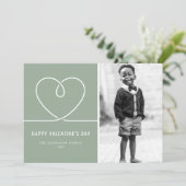 Minimalistische hart sage groene Valentijnsdag fot Feestdagenkaart (Staand voorkant)