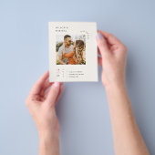 Minimalistische hartfoto Save the Date Uitnodiging Flyer (Hand)