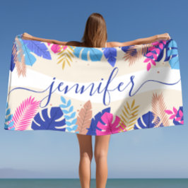 Minimalistische, heldere tropische bladeren met aa strandlaken